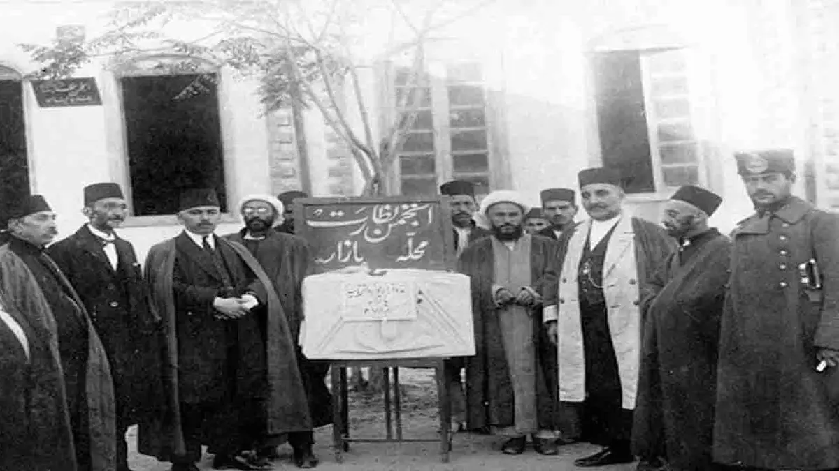 عجیب ترین شروط حق رای در نخستین انتخابات ایران/ تصاویر