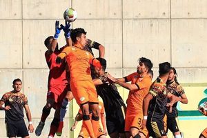 اتفاقی کم سابقه در فوتبال ایران/ ۹ تیم مدعی صعود به لیگ برتر شدند