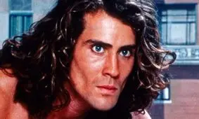 بازیگر «تارزان» در سانحه هوایی کشته شد