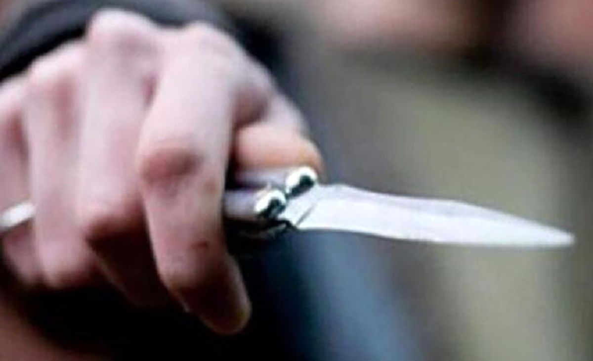 ۱۱۴ ضربه چاقو بعد از آزار دختر ۱۳ ساله