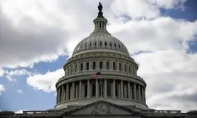 «هپروت دموکراسی»؛ نتیجه وعده های دروغین و فریبکاری سیاستمداران آمریکا