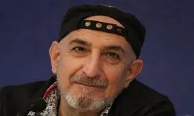 فرهاد آییش در گفت و گو با خبرفوری: پیش از آنکه هنرمند باشم یک انسانم/جگرم کباب شد از شنیدن خبرهای اجتماعی این روزها