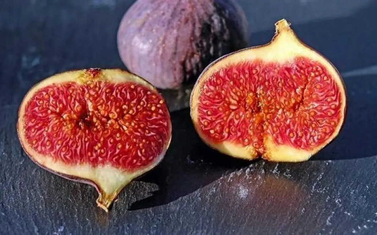 عوارض خطرناک زیاده روی در مصرف انجیر