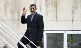 احمدی نژاد: با میرحسین موسوی دوست بودم الان هم هستم/ معترضان به من گفتند تو فقط بیا، بنزین اگر ۱۰ هزار تومان شد هم اشکالی ندارد