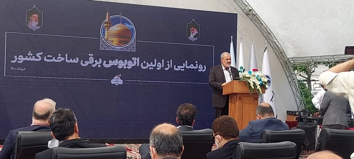 رونمایی از اتوبوس برقی «شتاب»/ حمل و نقل برقی، گامی موثر در پیشرفت هوشمندسازی زندگی شهری