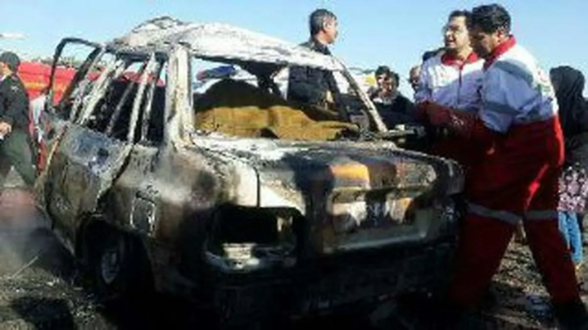 ۴سرنشین پراید زنده زنده در آتش سوختند