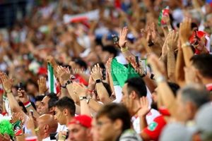لیگ ۲۱ فوتبال ایران با حضور تماشاگران؟