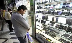 نوسان قیمت موبایل در تعطیلات/جدول قیمت گوشی های ٣ تا ۴٠ میلیون تومانی