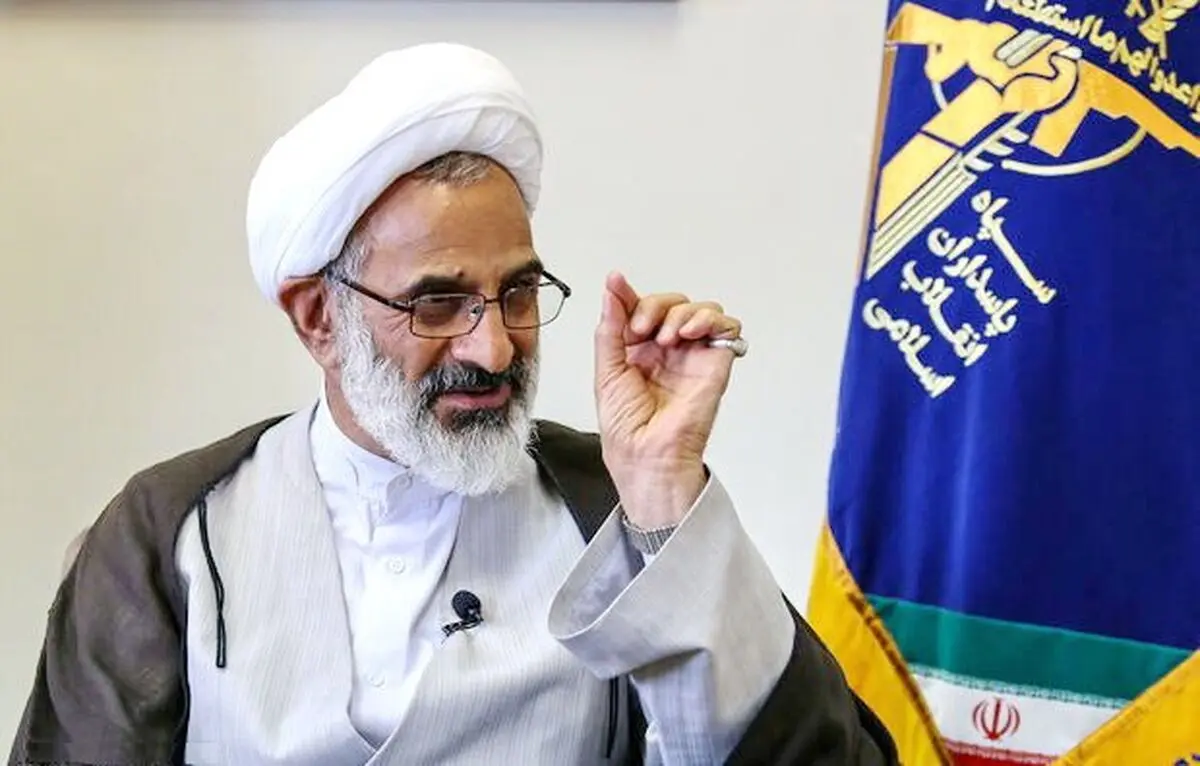 نماینده ولی فقیه در سپاه: رئیس جمهوری می‌خواهیم که سرباز ولایت باشد