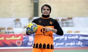 یوسفی: با بهترین گلر جهان رقابت می‌‌کنم/ کرونا به مس رفسنجان ضربه وارد کرد