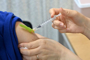 پوشش واکسیناسیون مراکز توانبخشی و مراقبتی بهزیستی ایلام ۷۸.۵ درصد است