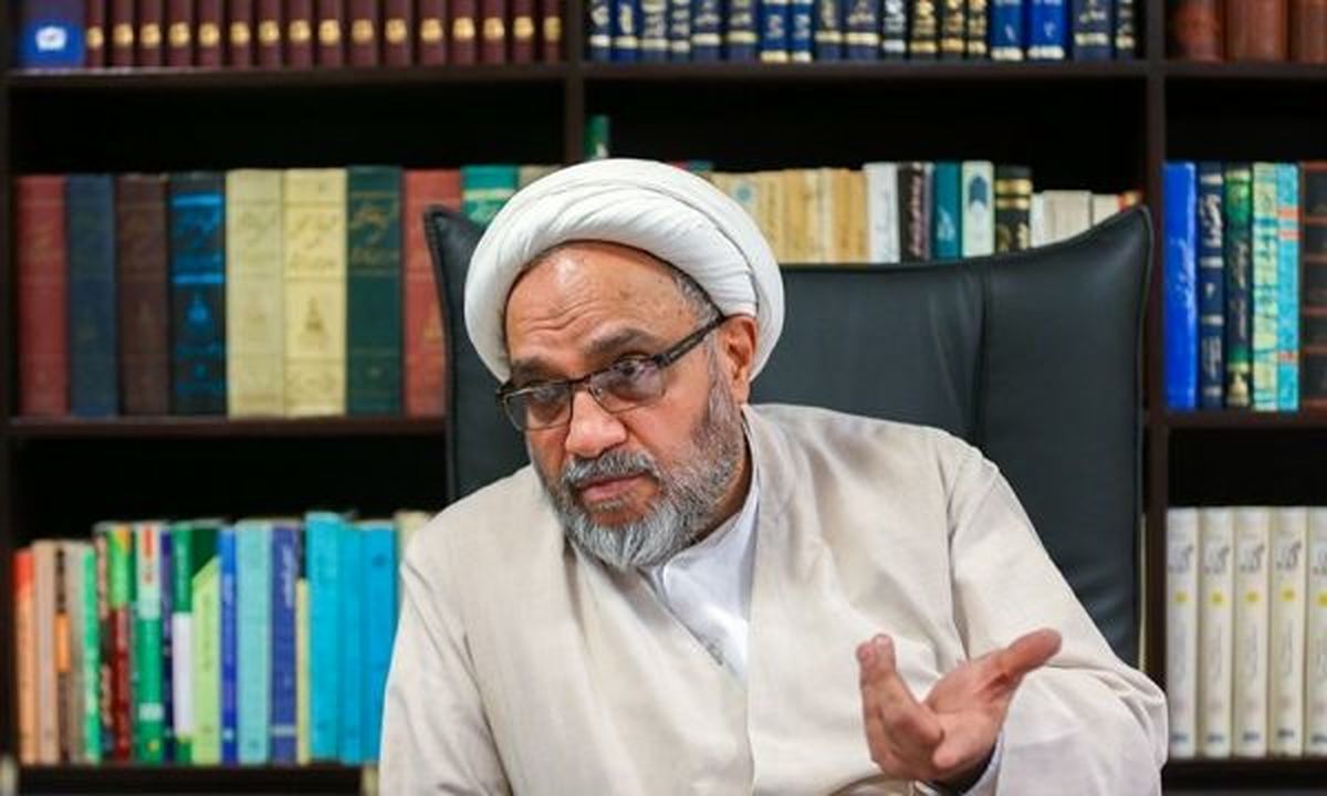 منافقین گفتند آزاد شویم دست به اسلحه میبریم /مرحوم منتظری به حاج احمد سوءظن داشت