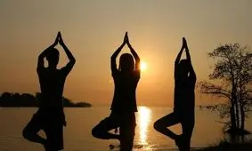 کدام حرکت یوگا برای بهبودیافتگان کووید-۱۹ مفید است؟