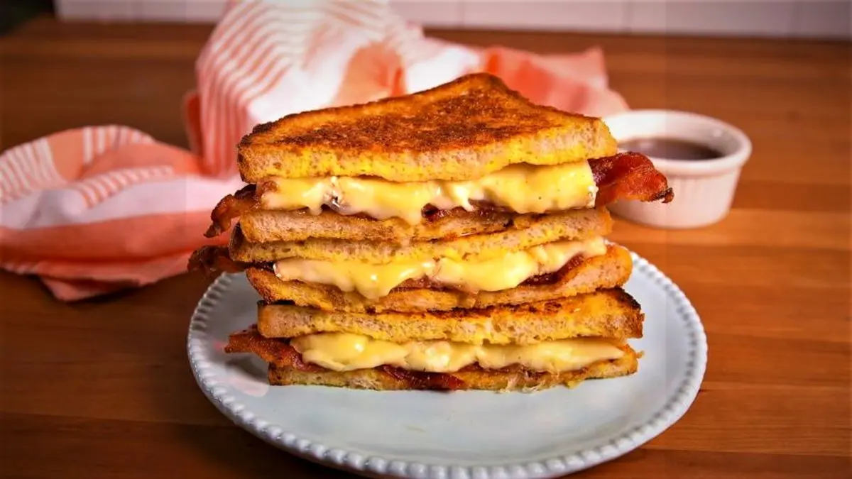 یک اسنک خوشمزه و سریع برای وعده صبحانه/ ویدئو