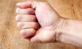 شخصیت شناسی: نحوه مشت کردن دست، رازهای درونی شما را برملا می کند