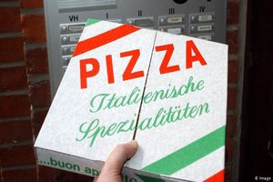 تریاک در جعبه پیتزا؛ کشف باند مواد مخدر ایرانی در اتریش