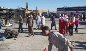 تصادف اتوبوس و تریلی در یزد با ۵ کشته و ۲۷ مصدوم
