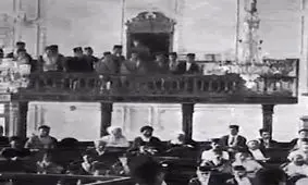 رعیت را چه به فریاد حق طلبی! رعیت غلط می‌کند ما را نخواهد