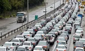 ترافیک در هراز و آزادراه پردیس-تهران/ کندوان به علت حجم زیاد خودرو یک طرفه شد