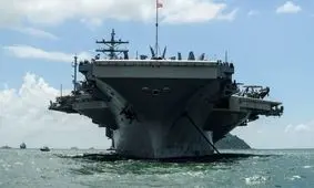 ناو هواپیمابر هسته‌ای آمریکا وارد منطقه خاورمیانه شد