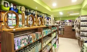 توقیف محموله غذا و پوشاک حیوانات خانگی