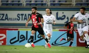 پدیده ۱۰ نفره مقابل تراکتور به پیروزی رسید