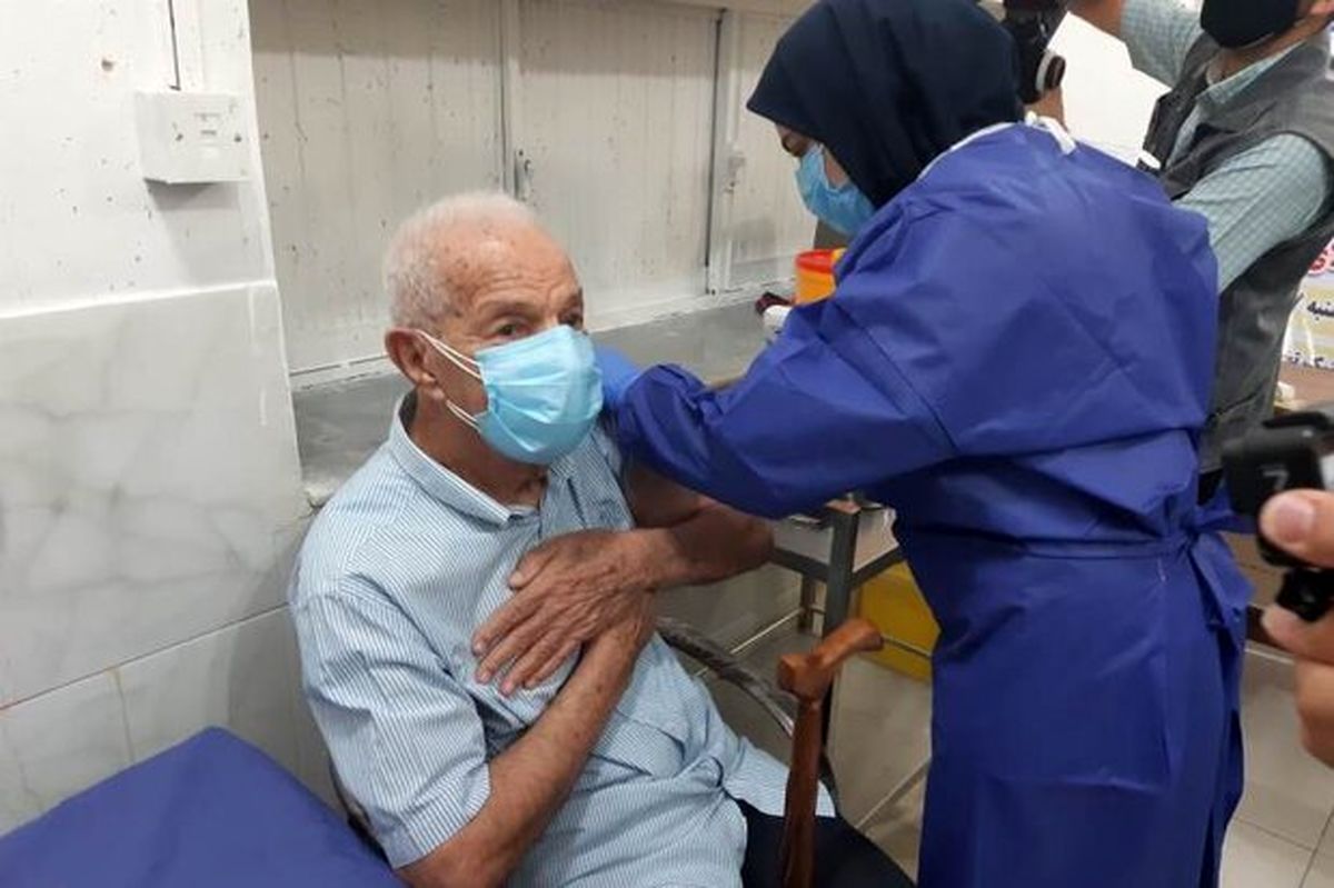 ۷۰ درصد گروههای سنی در معرض خطر واکسینه شدند