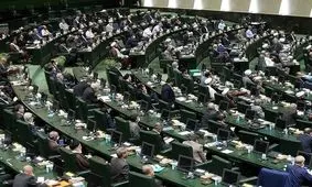 شکایت ۳۴ نماینده از رئیس‌جمهور به‌دلیل نقض یک قانون