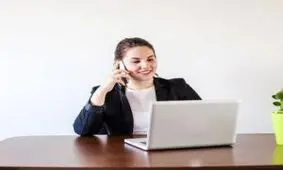 آداب استفاده از تلفن همراه در محل کار