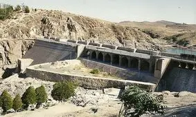 رفتم سر بندِ گلستان مشهد، این بند از موقوفات حضرت است