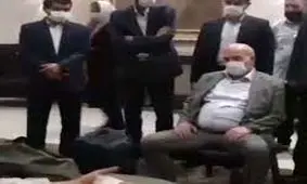 مروری بر رفتارهای ناشایست مسئولان با خبرنگاران / چه شد که نحوه نشستن کلانتری، خشم افکارعمومی را در پی داشت؟