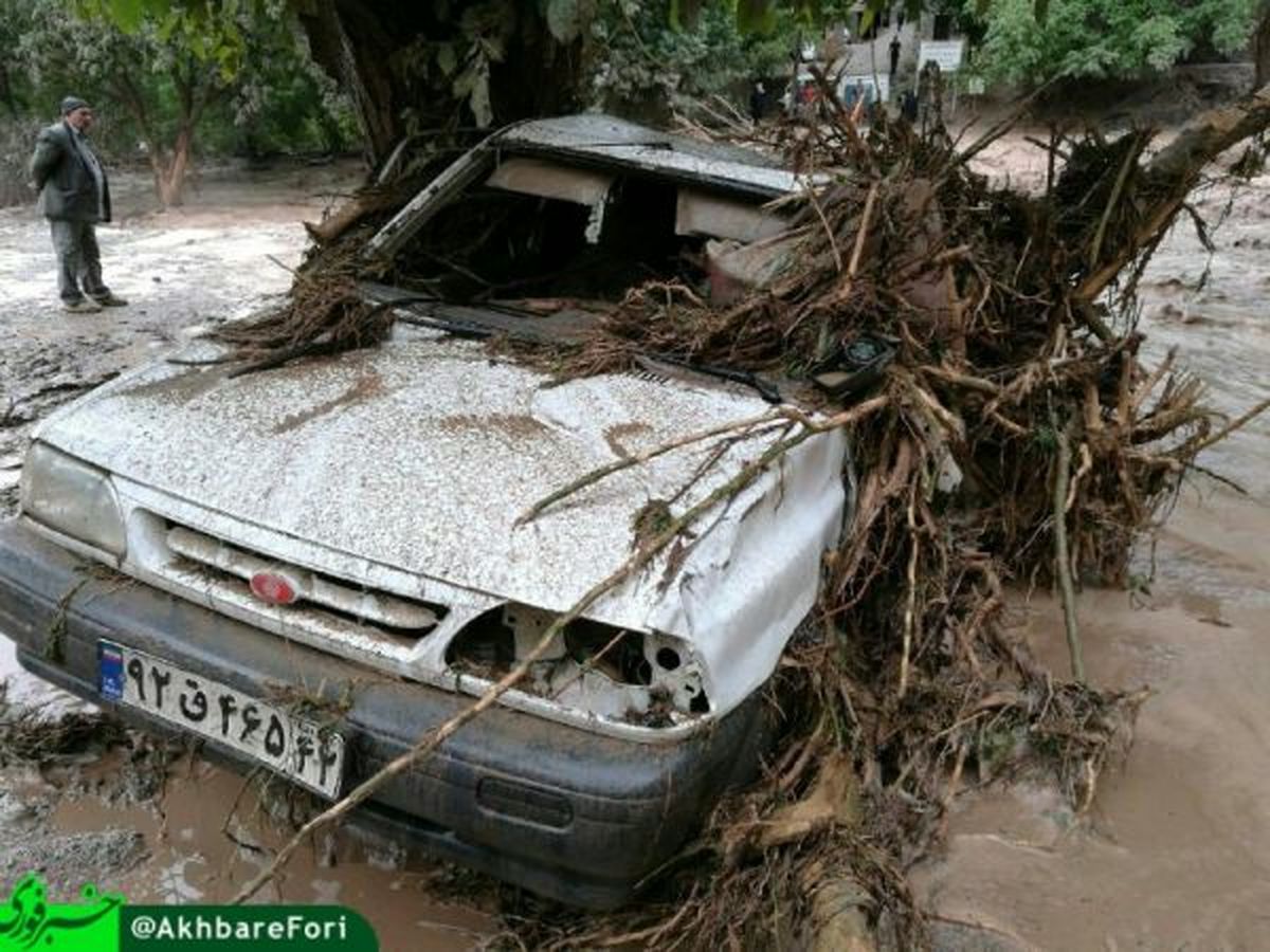 خسارات سیل در شهرستان کلات و امدادرسانی هلال احمر به سیل‌زدگان