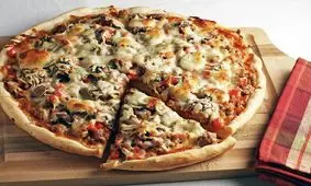 دستگاه خودکار و شبانه روزی سفارش پیتزا!/ ویدئو