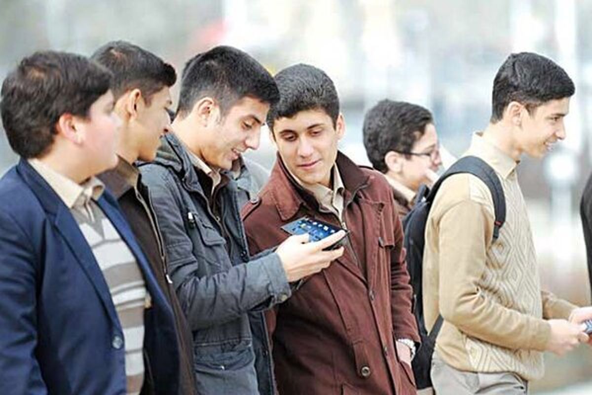 دهههشتادیها را تمامرخ ببینیم