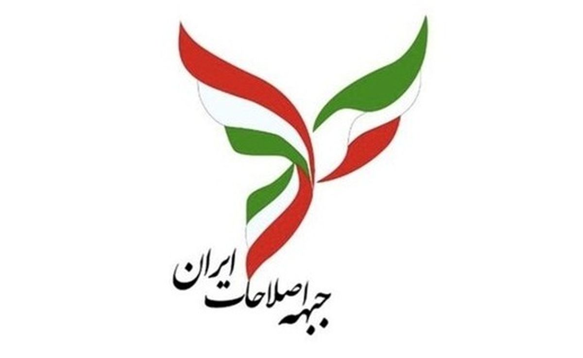 هنوز خاتمی را قبول دارید و جایگاهش را مثل گذشته میدانید؟/ چه جایگزینی برایش دارید؟
