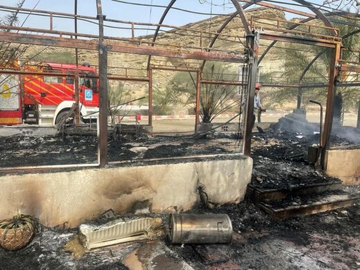 آتش سوزی مجموعه بومگردی دربلوچ در منطقه آزاد چابهار مهار شد