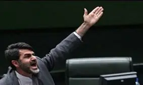 مقایسه عجیب قهرمانان زن بوکس، کشتی و وزنه برداری ایران با هلیا!/ کوچک زاده: دختری که این الگوها برایش ساخته شده، چرا قمه کشی نکند؟