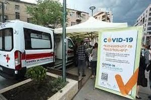 موج پنجم کرونا و صف ایرانی‌ها در ارمنستان برای تزریق واکسن