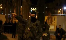 بازداشت ۱۴ فلسطینی در جنوب نابلس/ زخمی شدن یک نظامی صهیونیست در قلندیا