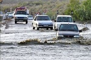 سیلاب تابستانه در بهاباد جاری شد