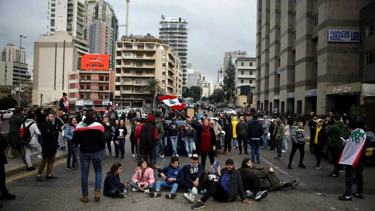 تلاش براي ايجاد آشوب خيابانی در لبنان/ تصاویر