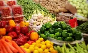 کاهش نسبی قیمت برخی میوه‌ها/ افزایش قیمت گوجه فرنگی