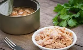 عوارض مصرف بیش از حد کنسرو ماهی تن را بشناسید