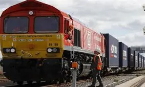 له شدن جوان ۲۰ ساله زیر چرخ های قطار/ او در گیلان خودکشی کرد/ عکس