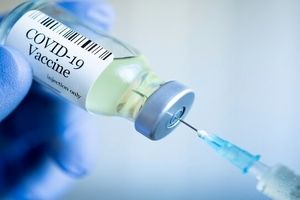 نگرانی از ازدحام در مراکز واکسیناسیون/ افزایش بار مراجعه بیماران در غرب اهواز