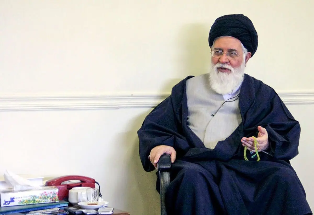 علم الهدی: هر زمان مدیریت، زیر پوشش رهبری قرار گرفت و اوامر او اجرا شد مشکلات مردم حل شد