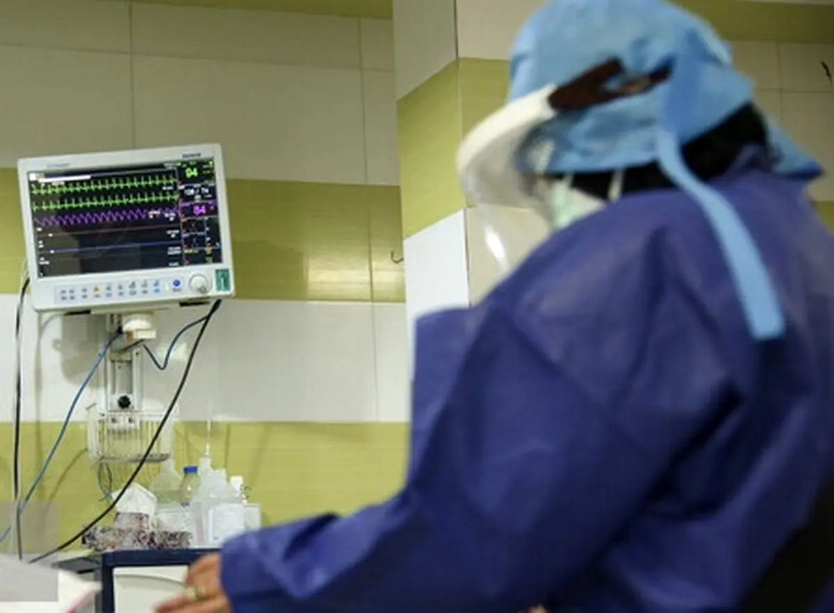 وضعیت بیمارستان‌ها نگران‌کننده است/ به یکدیگر رحم کنیم