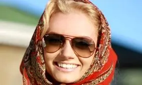 عینک هایی که خانمها را جوانتر نشان می دهد