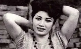 فروغ چگونه مرگ خود را پیش بینی کرد؟ / بخشی از شعر اخوان برای فروغ