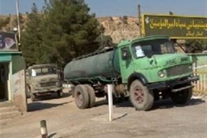 ۱۰ دستگاه تانکر آبرسانی از سوی سپاه ایلام برای کمک به مردم خوزستان اعزام شد
